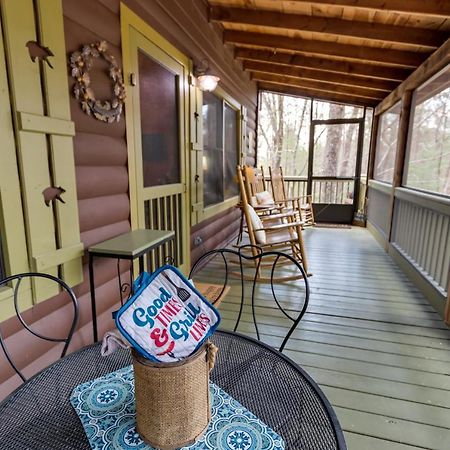Blue Ridge Cozy Cabin In The Woods With Hot Tub! Extérieur photo