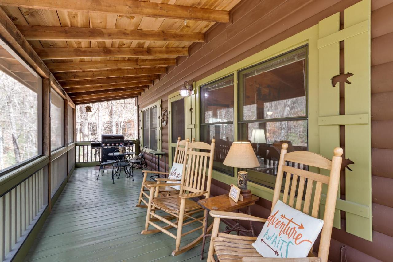 Blue Ridge Cozy Cabin In The Woods With Hot Tub! Extérieur photo